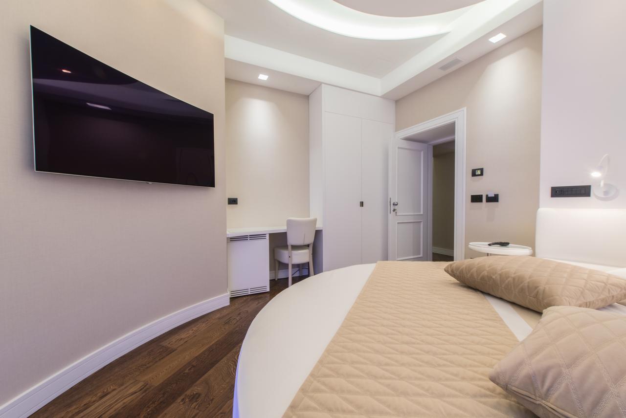 Lux Suites In Roma Exterior photo