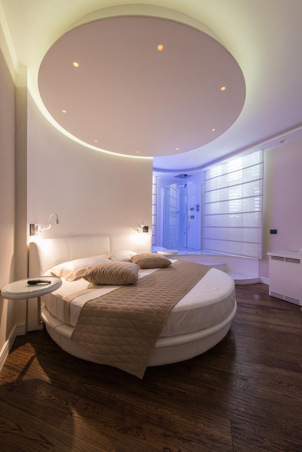 Lux Suites In Roma Exterior photo