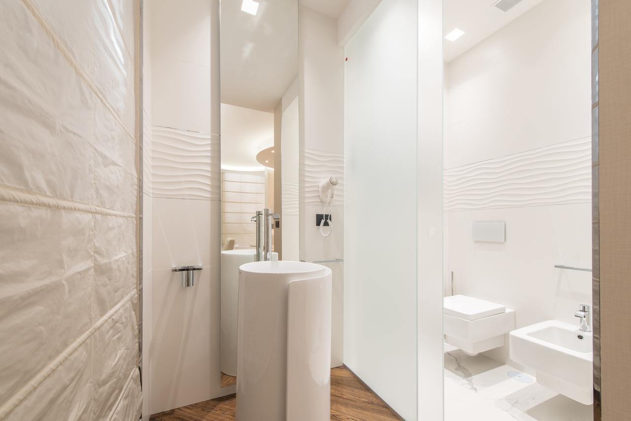 Lux Suites In Roma Exterior photo