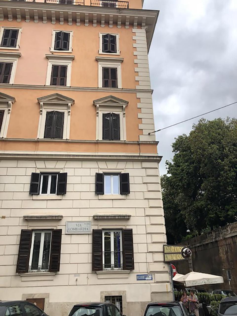 Lux Suites In Roma Exterior photo